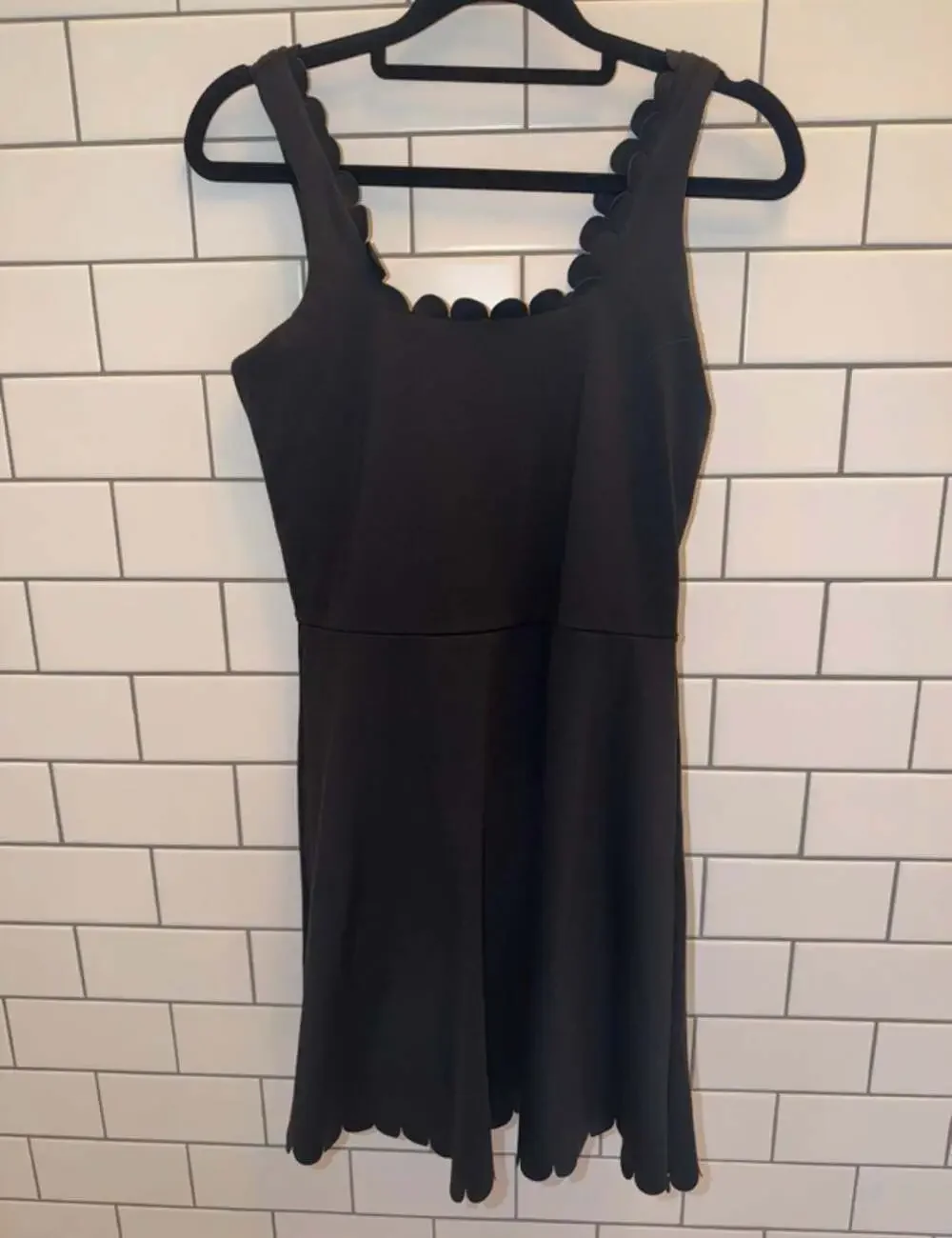 🖤 AQUA Black Scallop Trim Fit & Flare Dress – Size Small